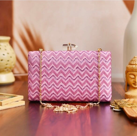 Pink zigzag