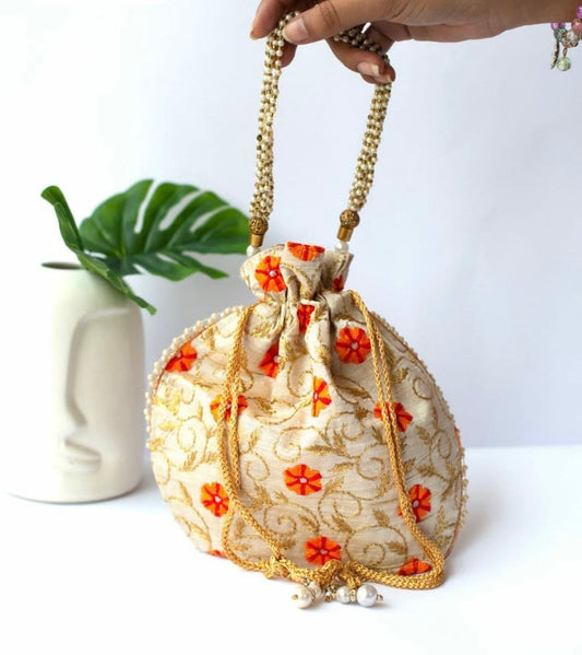 Potli - cream with red